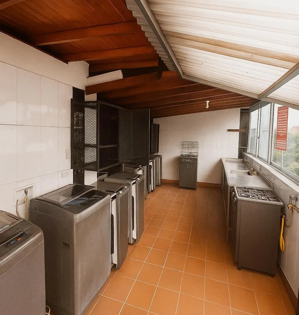 Ava Coliving Appartement Medellín Accommodatie bij particulieren